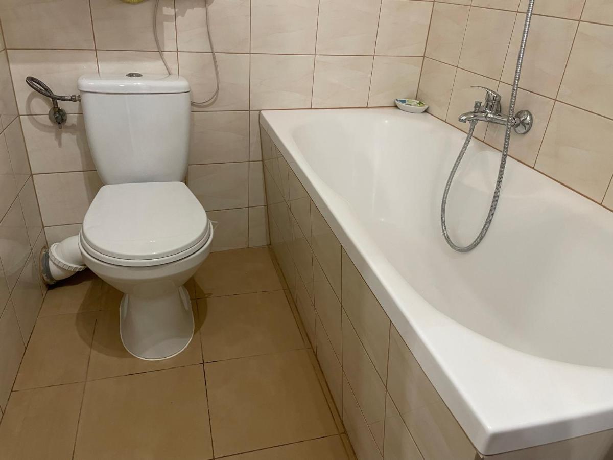 Apartament Puscha Kielce Kültér fotó